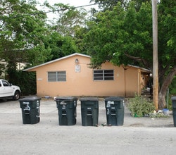 759 NE 126th St in Miami, FL - Building Photo - Building Photo