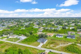 3708 27th St SW in Lehigh Acres, FL - Building Photo - Building Photo