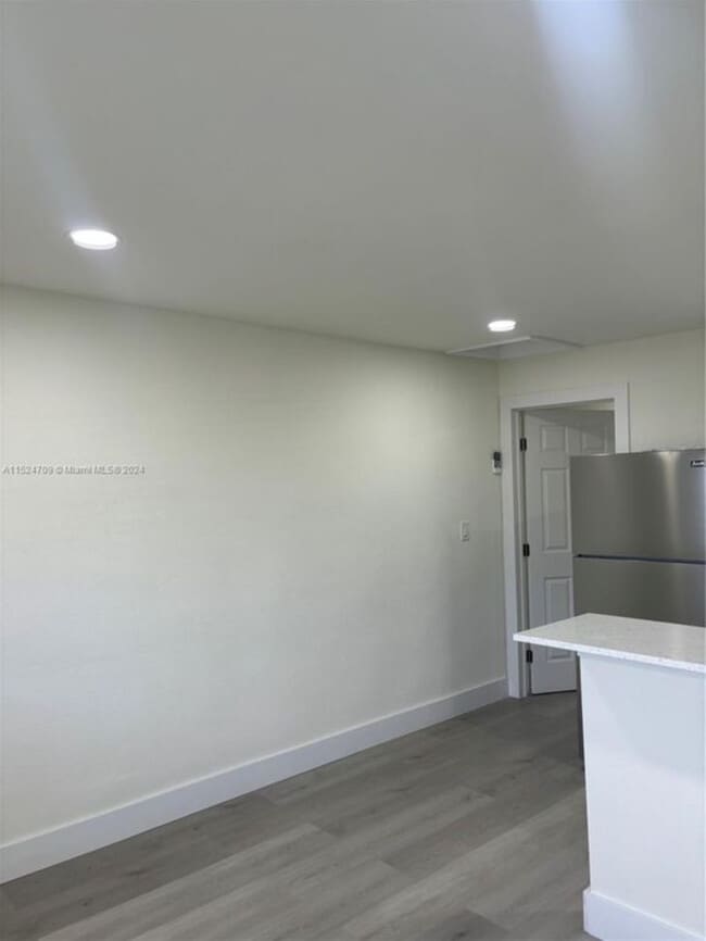6016 NW 24th Ave in Miami, FL - Building Photo - Building Photo