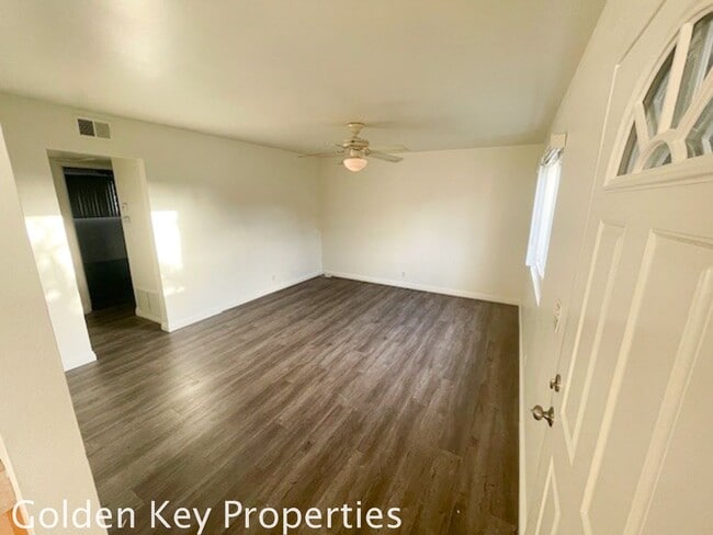 3350 Buena Hills Dr in Oceanside, CA - Building Photo - Building Photo