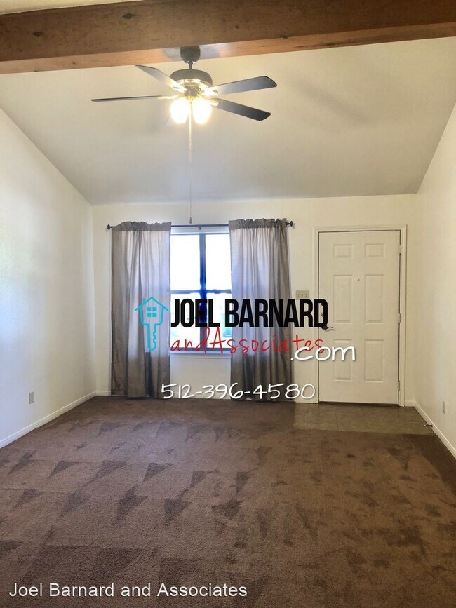 1312 Baylor Ave in San Marcos, TX - Building Photo - Building Photo