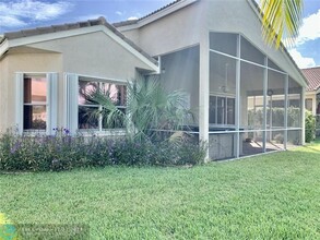 5737 NW 49th Ln in Coconut Creek, FL - Building Photo - Building Photo