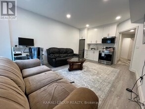 236 McKee Ave in Toronto, ON - Building Photo - Building Photo