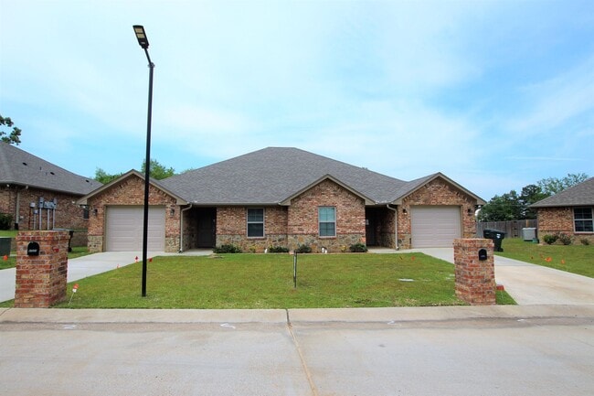 property at 6335 Villa Rosa Way