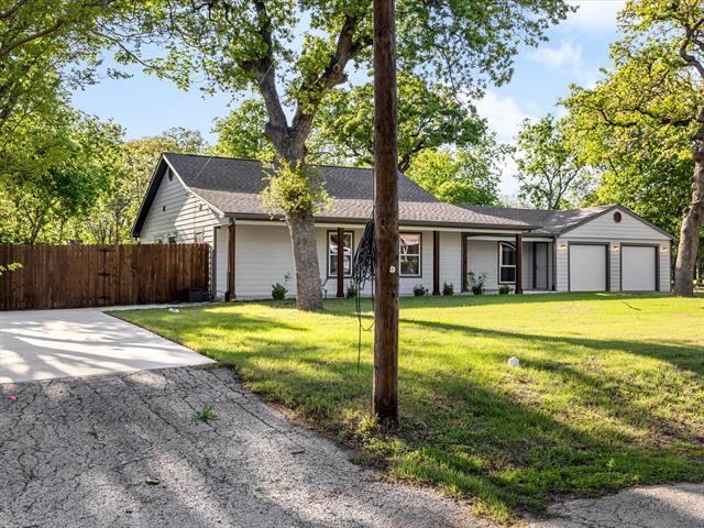 2705 Haley Ave in Haltom City, TX - Building Photo - Building Photo