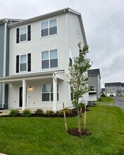 2027 Coneflower Ln in Blacksburg, VA - Building Photo - Building Photo
