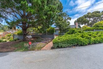 2937 Lupin Ln in Pebble Beach, CA - Building Photo - Building Photo