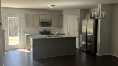 228 Fire Ln in Vass, NC - Building Photo - Building Photo