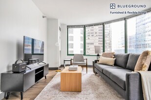 420 E Ohio St in Chicago, IL - Building Photo