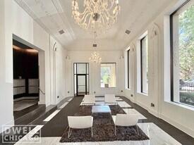901 W Carmen Ave, Unit 1 in Chicago, IL - Building Photo