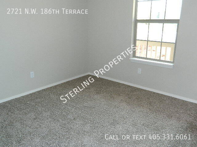 2721 NW 186th Terrace in Edmond, OK - Building Photo - Building Photo