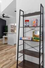 9003 Nakoma Way in Spring Hill, FL - Building Photo - Building Photo