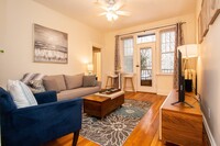 29 Mount Hood Rd, Unit 12 in Boston, MA - Building Photo - Building Photo