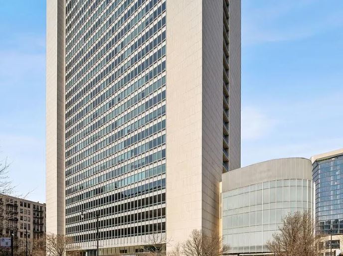500 W Superior St in Chicago, IL - Foto de edificio