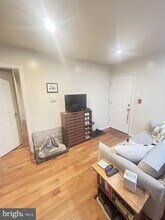 1710 W Girard Ave in Philadelphia, PA - Building Photo - Building Photo