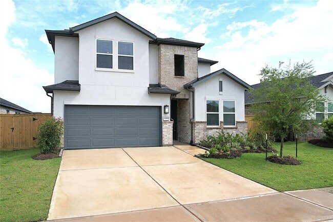 1203 Sugar Dr in Tomball, TX - Building Photo - Building Photo