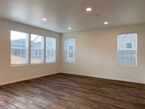 3015 Biplane St in Fort Collins, CO - Building Photo - Building Photo