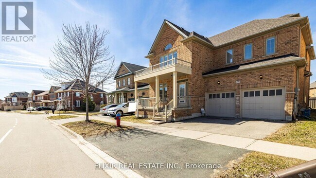 396 Scott Blvd in Milton, ON - Building Photo - Building Photo