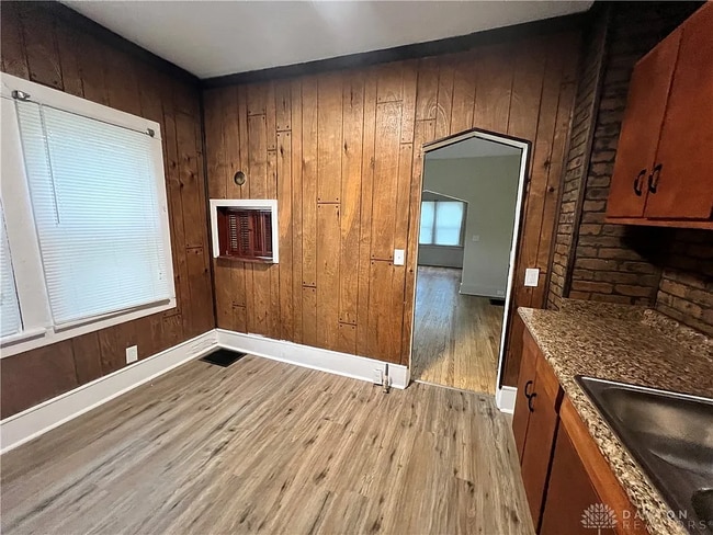 3234 Oakridge Dr in Dayton, OH - Building Photo - Building Photo