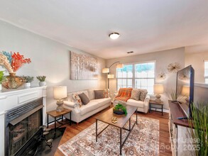 11316 Morgan Valley Ln in Charlotte, NC - Building Photo - Building Photo