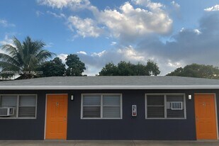 2855 NW 22nd Ave in Miami, FL - Building Photo