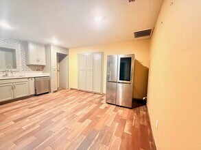 4416 Flores Ave in Laredo, TX - Building Photo - Building Photo