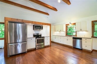 222 CT-37 in New Fairfield, CT - Building Photo - Building Photo