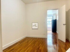 EAST 89 STREET in New York, NY - Building Photo - Building Photo