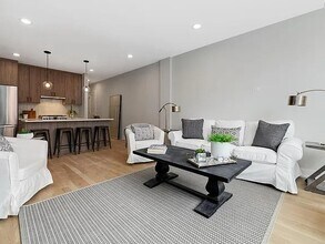 3208 N Southport Ave in Chicago, IL - Building Photo - Building Photo