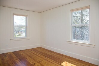 7 Byron St in Concord, MA - Building Photo - Building Photo