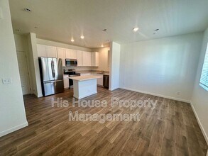 3920 Pinnacles Ct in Evans, CO - Building Photo - Building Photo