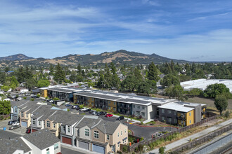 Orchard Commons in Santa Rosa, CA - Building Photo - Building Photo