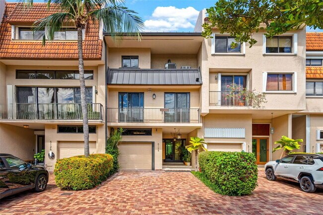 property at 6124 Paradise Point Dr