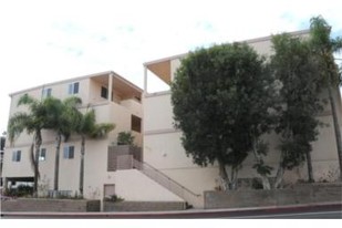 505 Manhattan Beach Blvd Apartments