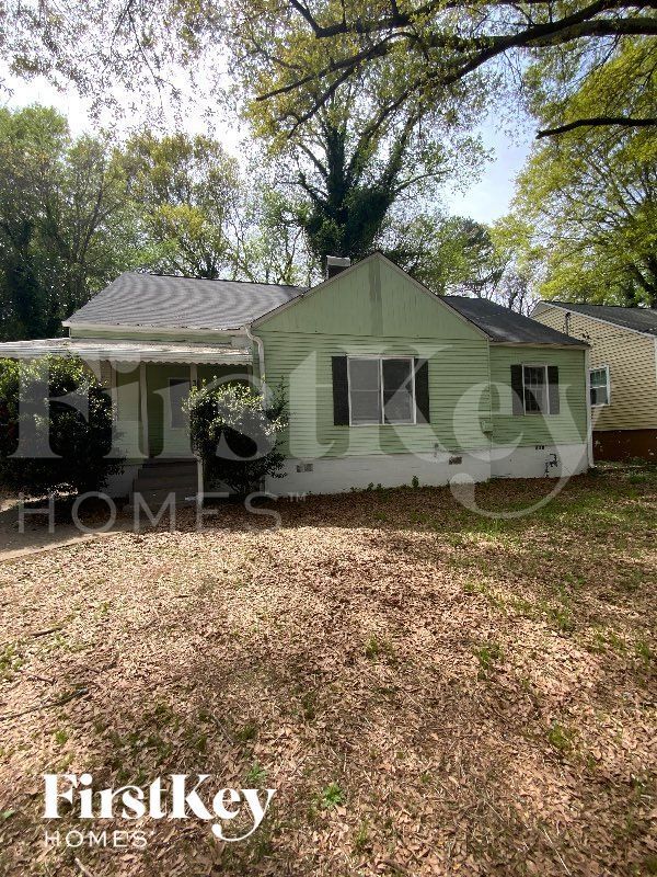 property at 390 Hillside Dr SW