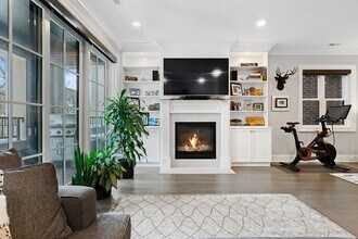 2020 N Howe St in Chicago, IL - Building Photo - Building Photo