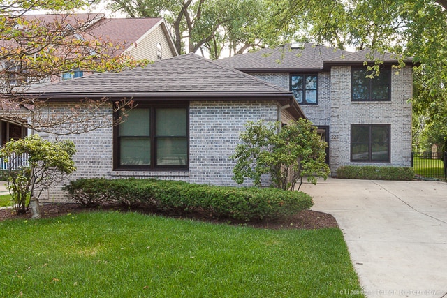 property at 223 Woodstock Ave