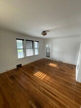 270 Franklin Ave in Stratford, CT - Building Photo - Building Photo