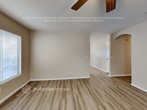 12425 W Sweetwater Ave in El Mirage, AZ - Foto de edificio - Building Photo