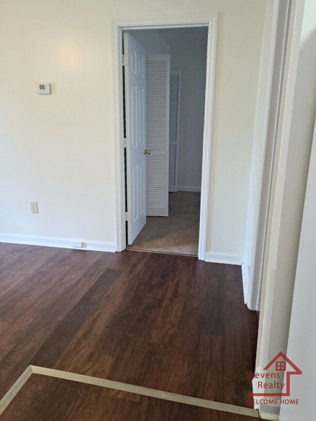 220 Dogwood Pointe Dr in McMinnville, TN - Building Photo - Building Photo