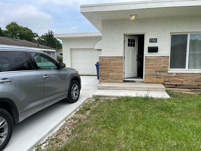 1550 Frebis Ave in Columbus, OH - Building Photo - Building Photo