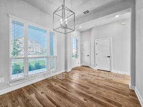 317 Horsemint Way in San Marcos, TX - Building Photo - Building Photo