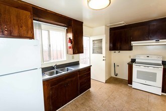 1044 54th St in Emeryville, CA - Foto de edificio - Interior Photo