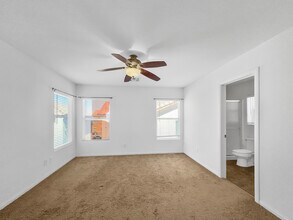 728 Jewel Tower St in Las Vegas, NV - Building Photo - Building Photo