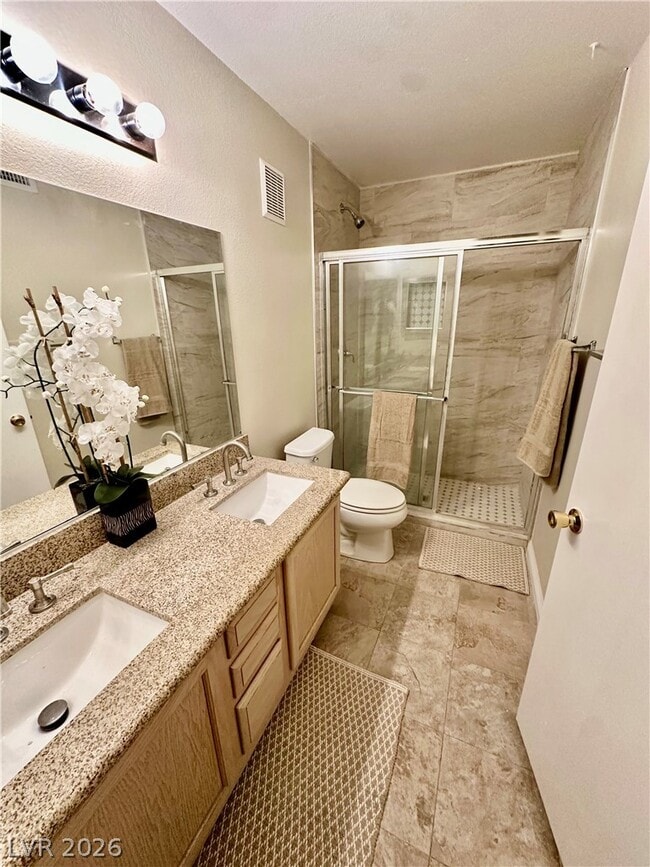 7950 W Flamingo Rd in Las Vegas, NV - Building Photo - Building Photo