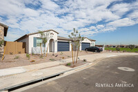 15738 W Superior Ave in Goodyear, AZ - Foto de edificio - Building Photo