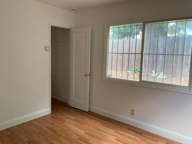 6620 Brann St, Unit 6620, Unit 6620