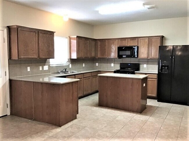 20102 Glacier Falls Dr in Tomball, TX - Building Photo - Building Photo