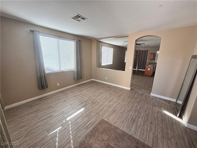 3317 La Cascada Ave