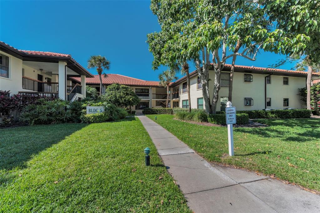 502 Hammock Pine Blvd in Clearwater, FL - Building Photo